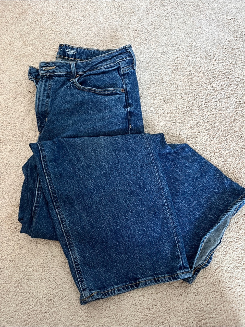 Old Navy Extra High Rise SkyHi Wide Leg Jeans